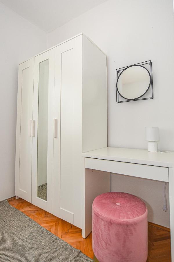 Apartments Kate باغ المظهر الخارجي الصورة