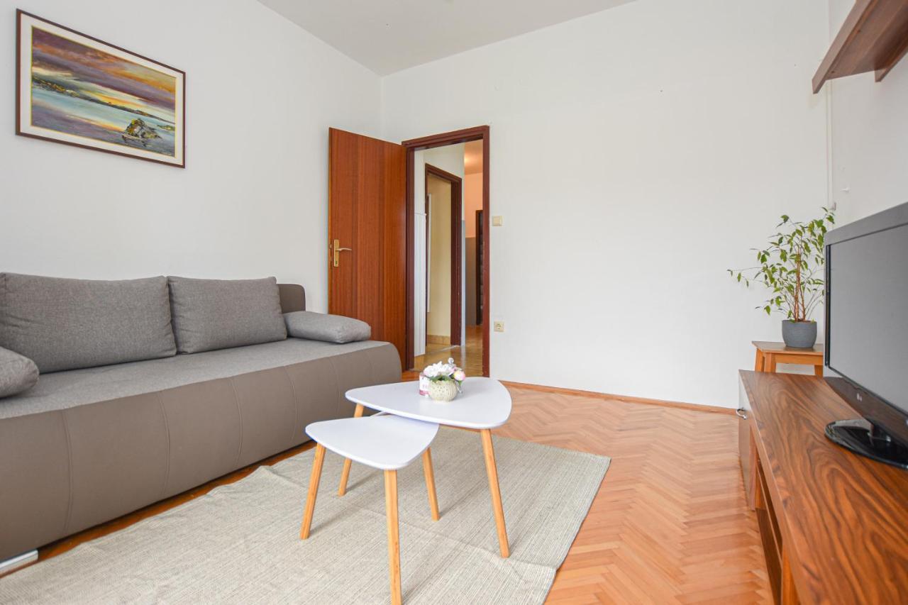 Apartments Kate باغ المظهر الخارجي الصورة