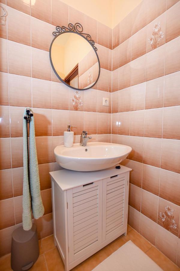 Apartments Kate باغ المظهر الخارجي الصورة