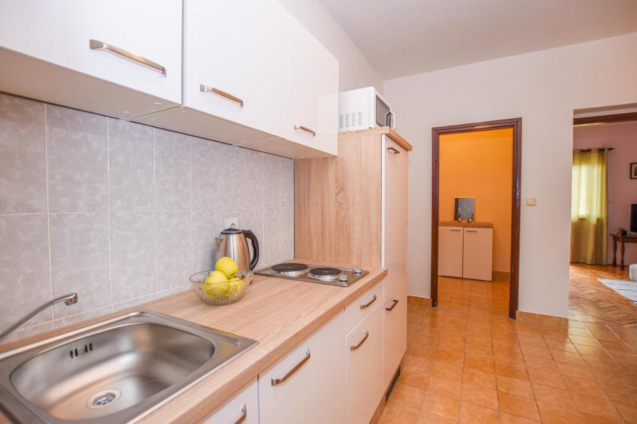 Apartments Kate باغ المظهر الخارجي الصورة
